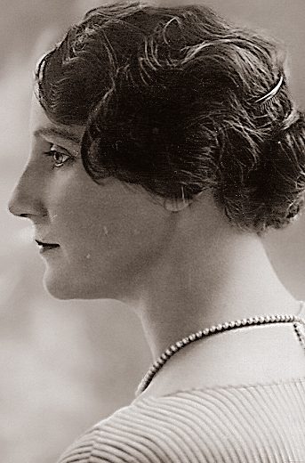 Елена Елина — фото чтеца аудиокниг