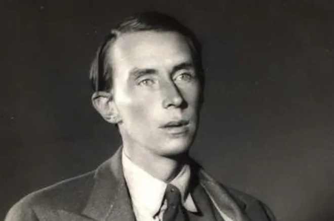 Эраст Гарин — фото чтеца аудиокниг
